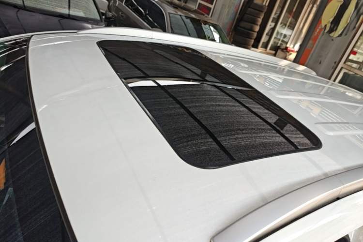 Used Geely Auto Vision X6 2019 1.4T Manual 4G Connect Luxury Model China VI Standard Roof