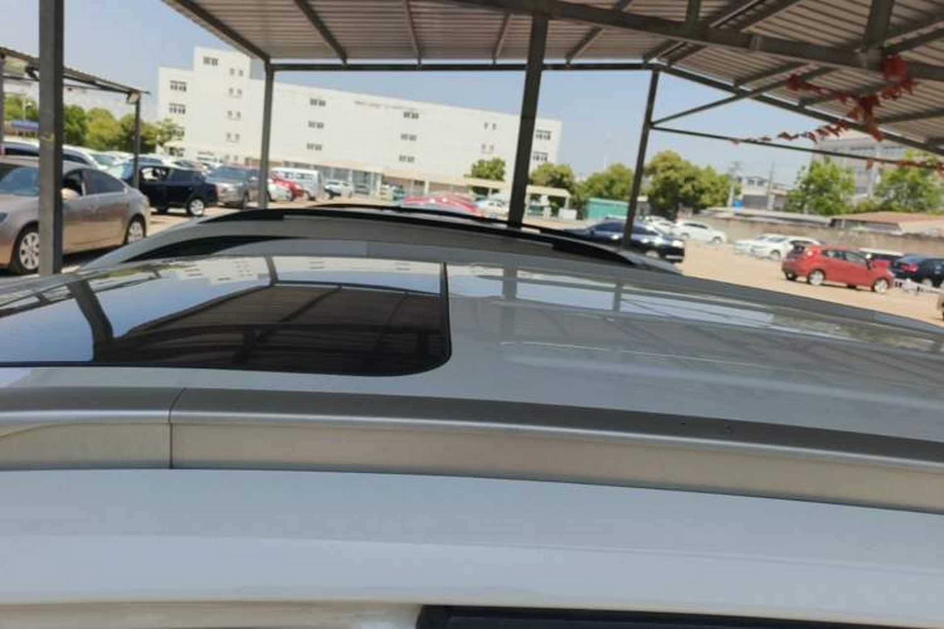 Used Geely Auto Vision X6 2019 1.8L Manual Happiness Edition Roof