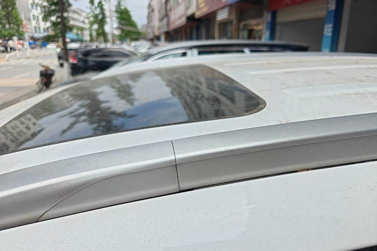 Used Geely Auto Vision X6 2019 1.4T CVT 4G Connected Luxury Version China VI Standard Roof