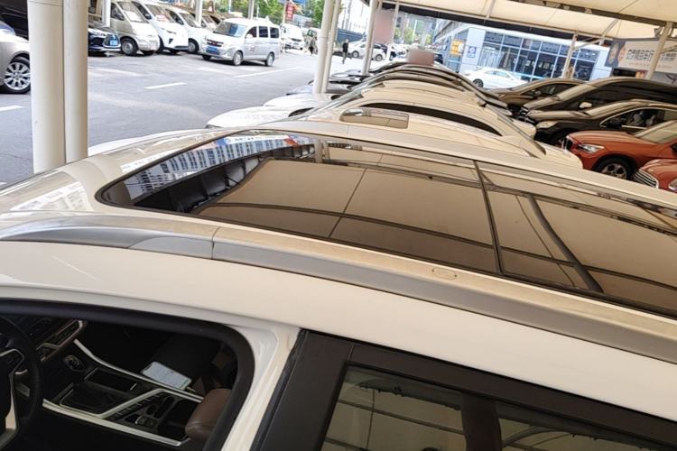 Used Geely Auto Vision X6 2019 1.4T CVT 4G Connected Flagship Version China VI Standard Roof