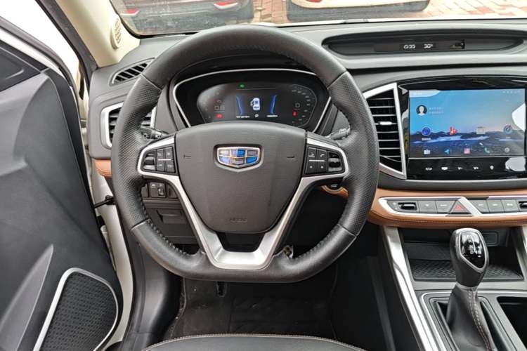 Used Geely Auto Vision X6 2019 1.4T CVT 4G Connected Luxury Version China VI Standard Steering Wheel