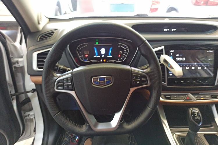Used Geely Auto Vision X6 2019 1.4T CVT 4G Connected Luxury Version China VI Standard Steering Wheel