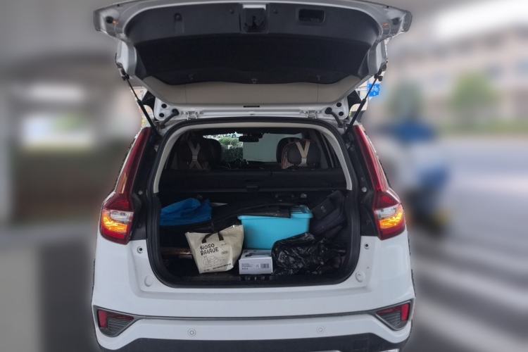 Used Geely Auto Vision X6 2019 1.4T CVT 4G Connected Luxury Version China VI Standard Trunk