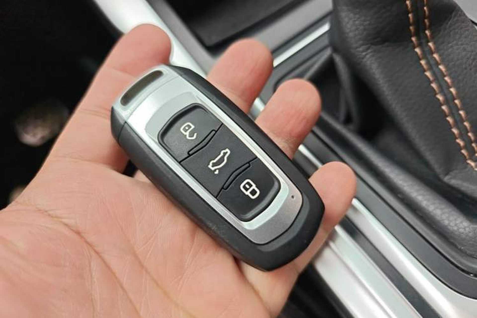 Used Geely Auto Vision X6 2019 1.4T CVT 4G Connected Luxury Version China VI Standard Vehicle Key