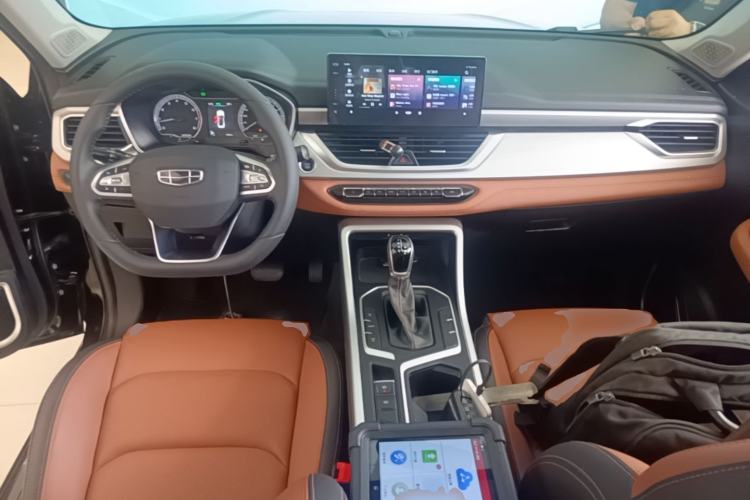 Used Geely Auto Vision X6 2020 1.4T CVT Luxury Edition Center Console