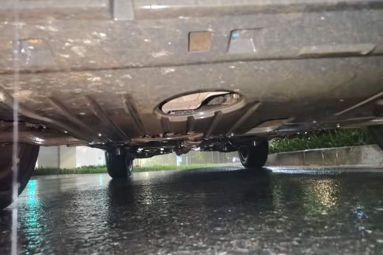 Used Geely Auto Vision X6 2020 1.4T CVT Luxury Edition Chassis Front