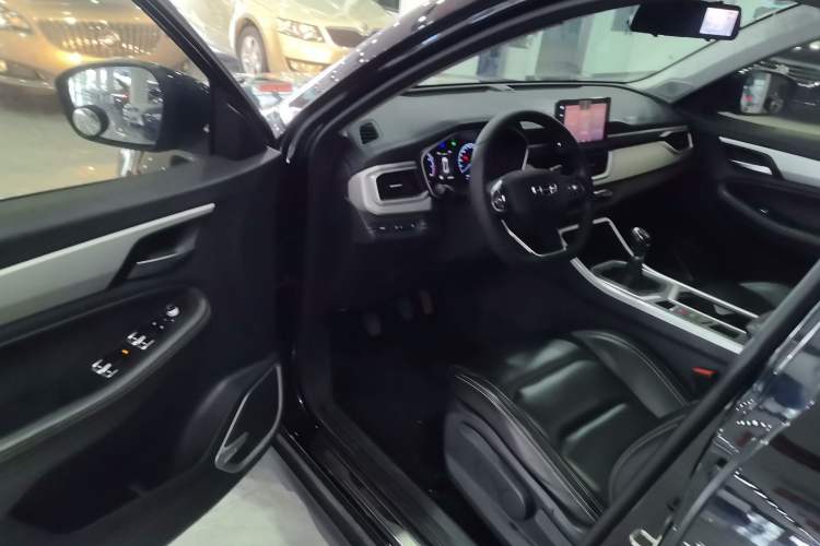 Used Geely Auto Vision X6 2020 1.4T Manual Luxury Model Driver Seat