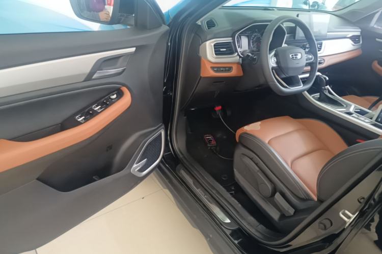 Used Geely Auto Vision X6 2020 1.4T CVT Luxury Edition Driver Seat