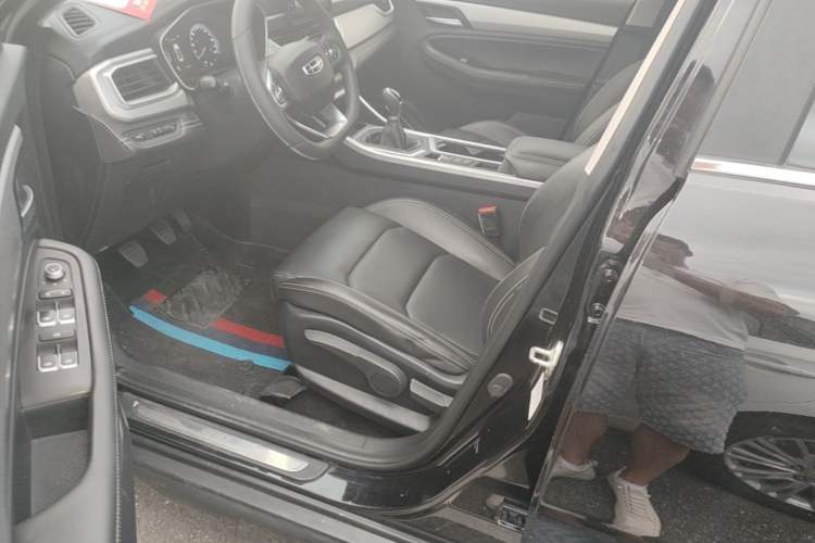 Used Geely Auto Vision X6 2020 1.4T Manual Luxury Model Driver Seat