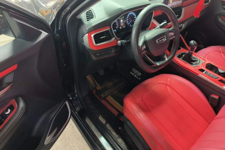 Used Geely Auto Vision X6 2020 1.4T Manual Luxury Model Driver Seat