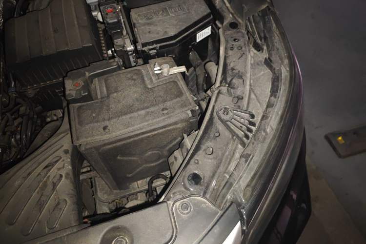 Used Geely Auto Vision X6 2020 1.4T CVT Asian Games Edition Engine Bay Left