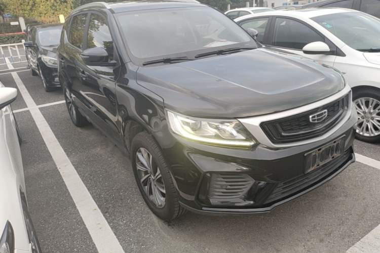 Used Geely Auto Vision X6 2020 1.4T Manual Luxury Model Front Right 45 Deg
