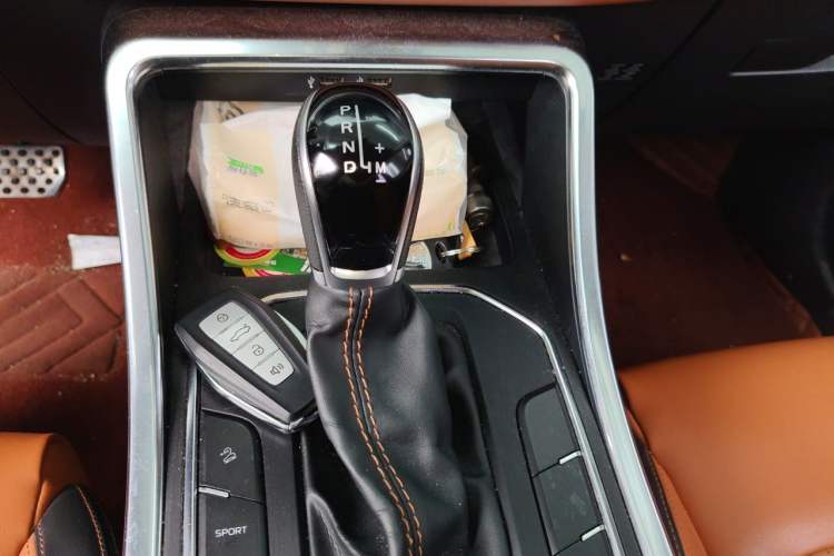 Used Geely Auto Vision X6 2020 1.4T CVT Luxury Edition Gear Lever