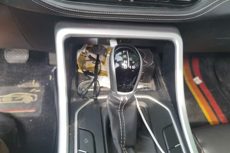 Used Geely Auto Vision X6 2020 1.4T CVT Luxury Edition Gear Lever