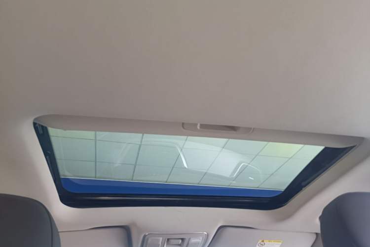 Used Geely Auto Vision X6 2020 1.4T CVT Luxury Edition Headliner