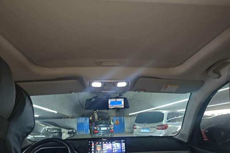 Used Geely Auto Vision X6 2020 1.4T CVT Luxury Edition Headliner