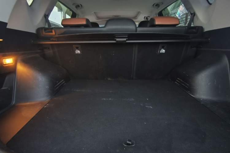 Used Geely Auto Vision X6 2020 1.4T CVT Luxury Edition Interior 4