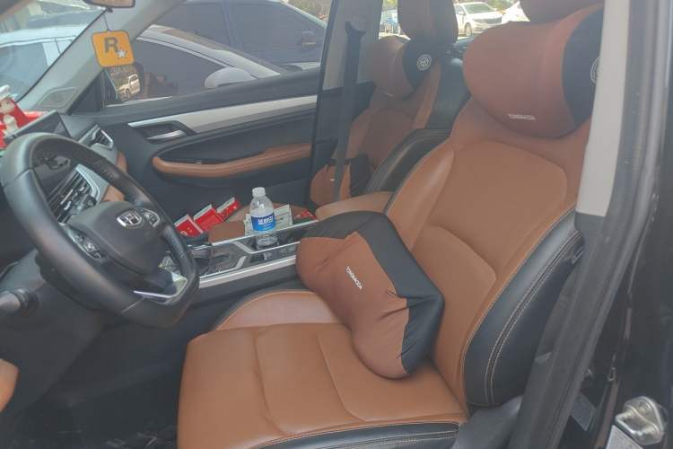Used Geely Auto Vision X6 2020 1.4T CVT Asian Games Edition Left Front Seat