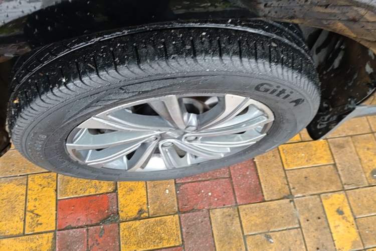 Used Geely Auto Vision X6 2020 1.4T CVT Luxury Edition Left Front Wheel Hub