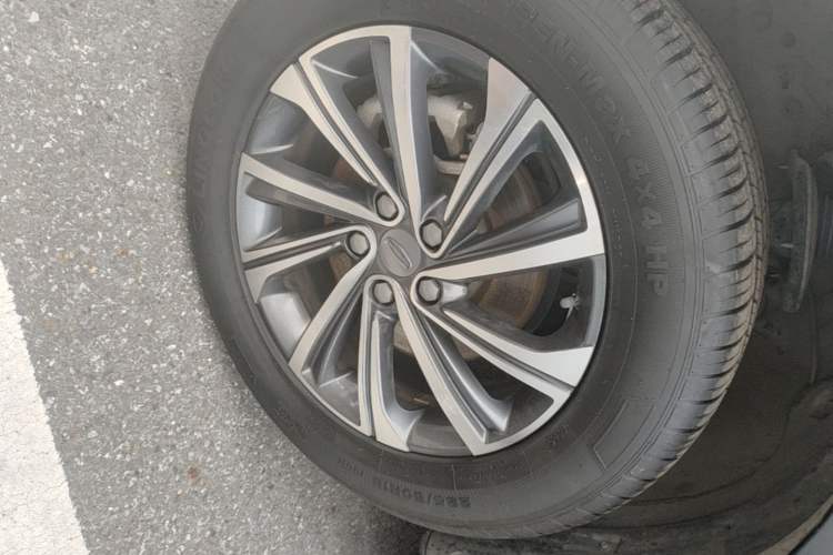 Used Geely Auto Vision X6 2020 1.4T Manual Luxury Model Left Front Wheel Hub