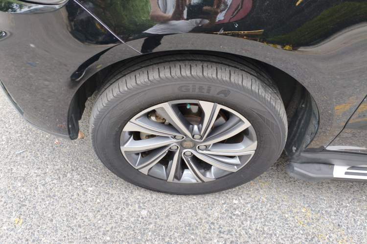 Used Geely Auto Vision X6 2020 1.4T CVT Asian Games Edition Left Front Wheel Hub