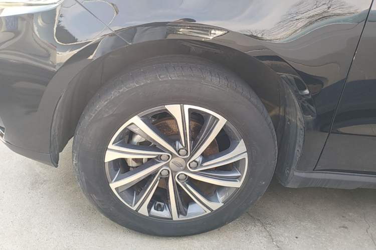 Used Geely Auto Vision X6 2020 1.4T CVT Luxury Edition Left Front Wheel Hub