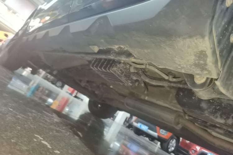 Used Geely Auto Vision X6 2020 1.4T CVT Luxury Edition Left Side Sill