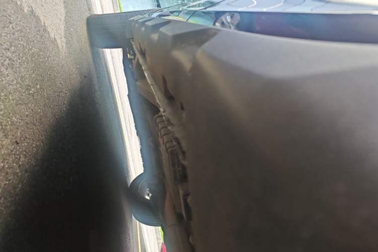 Used Geely Auto Vision X6 2020 1.4T CVT Luxury Edition Left Side Sill