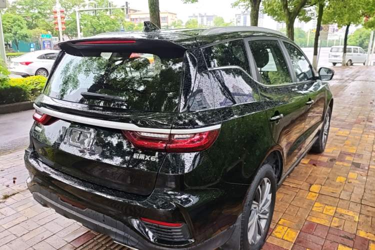 Used Geely Auto Vision X6 2020 1.4T CVT Luxury Edition Rear Right 45 Deg