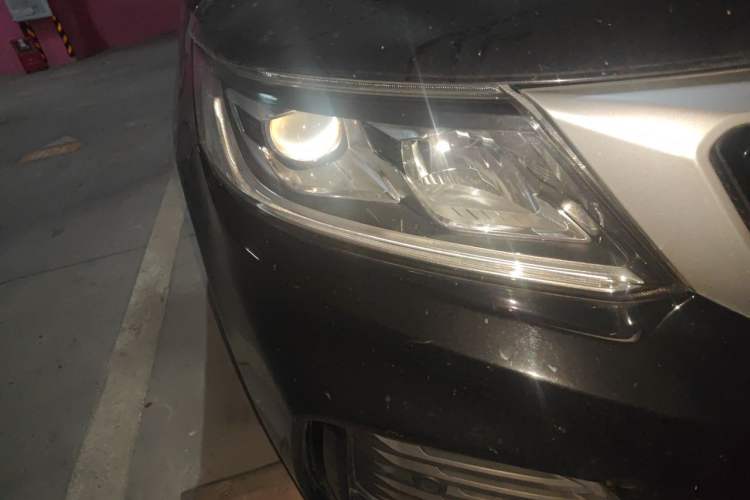 Used Geely Auto Vision X6 2020 1.4T CVT Asian Games Edition Right Front Headlight