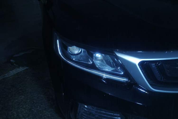 Used Geely Auto Vision X6 2020 1.4T CVT Luxury Edition Right Front Headlight