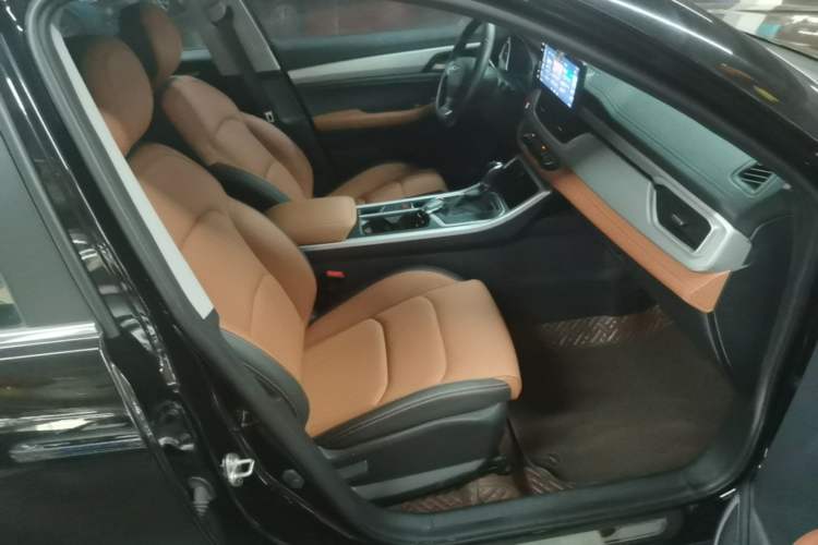 Used Geely Auto Vision X6 2020 1.4T CVT Luxury Edition Right Front Seat