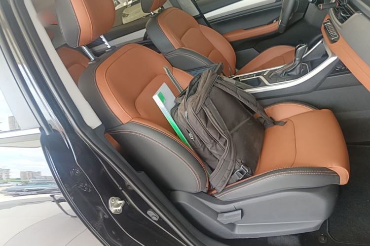 Used Geely Auto Vision X6 2020 1.4T CVT Luxury Edition Right Front Seat