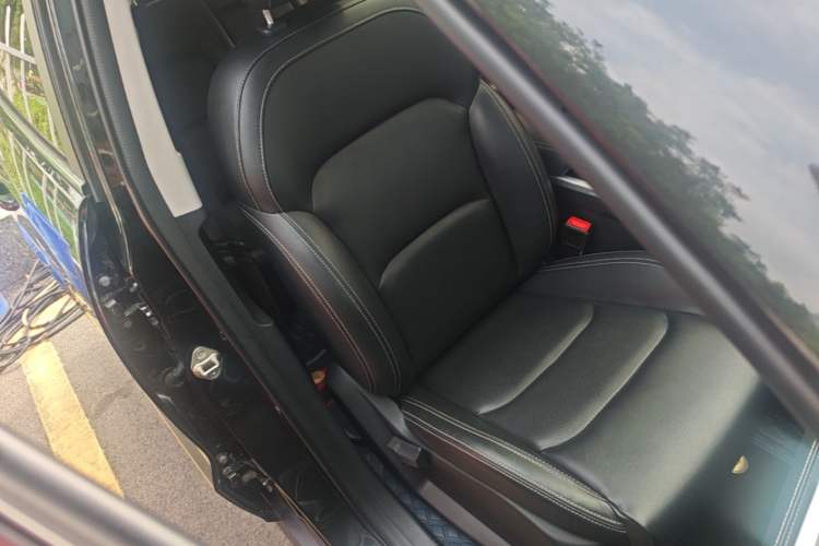 Used Geely Auto Vision X6 2020 1.4T CVT Luxury Edition Right Front Seat
