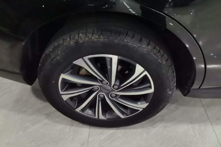 Used Geely Auto Vision X6 2020 1.4T Manual Luxury Model Right Rear Wheel Hub