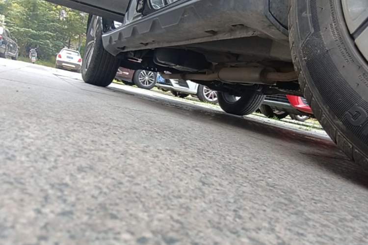 Used Geely Auto Vision X6 2020 1.4T CVT Luxury Edition Right Side Sill