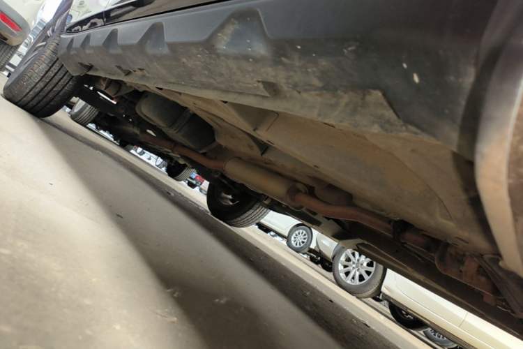 Used Geely Auto Vision X6 2020 1.4T Manual Luxury Model Right Side Sill