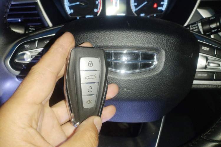 Used Geely Auto Vision X6 2020 1.4T Manual Luxury Model Vehicle Key