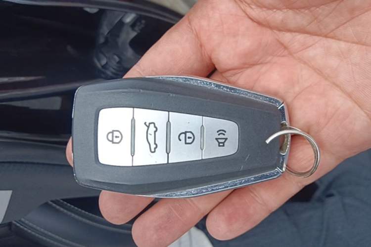 Used Geely Auto Vision X6 2020 1.4T CVT Luxury Edition Vehicle Key