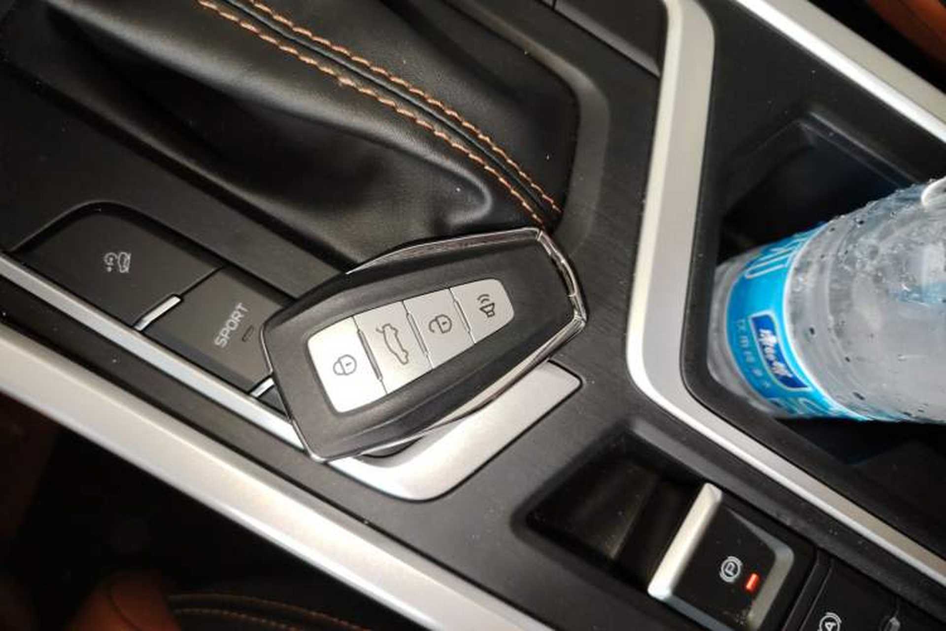 Used Geely Auto Vision X6 2020 1.4T CVT Luxury Edition Interior 1