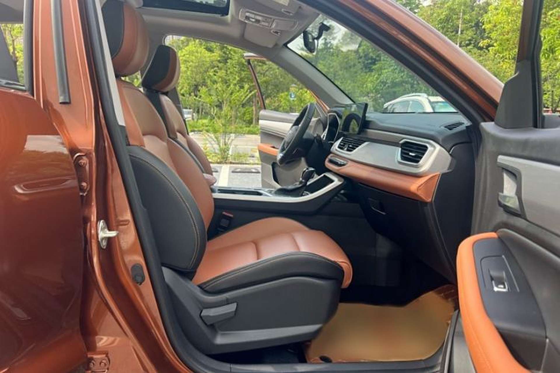 Used Geely Auto Vision X6 2020 1.4T CVT Luxury Edition Interior 8