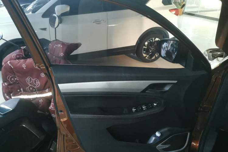 Used Geely Auto Vision X6 2020 1.4T CVT Asian Games Edition Left Front Door Interior