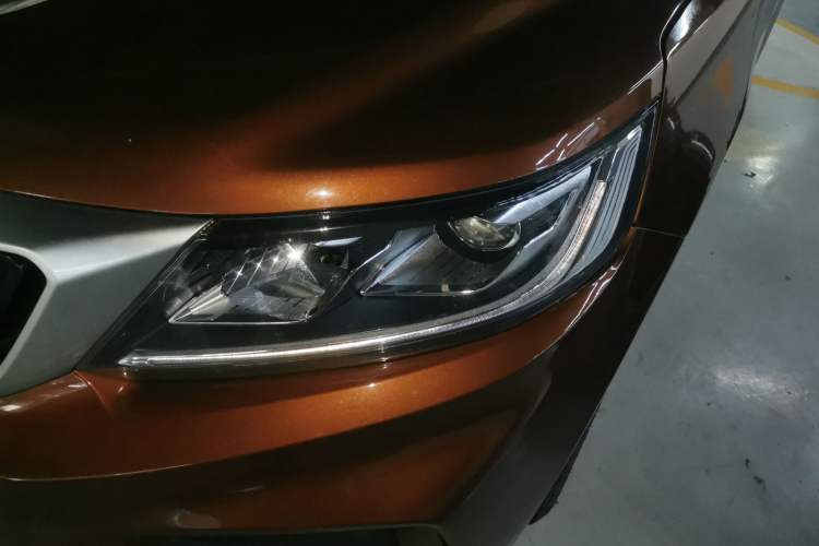 Used Geely Auto Vision X6 2020 1.4T CVT Asian Games Edition Left Front Headlight