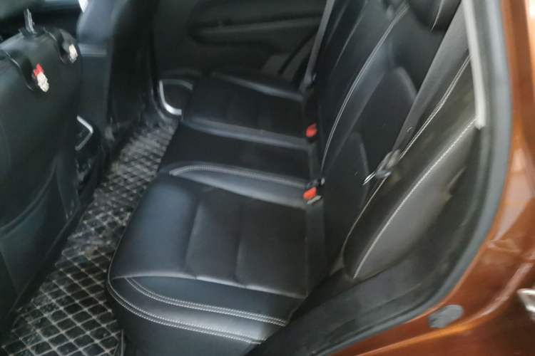 Used Geely Auto Vision X6 2020 1.4T CVT Asian Games Edition Left Rear Seat
