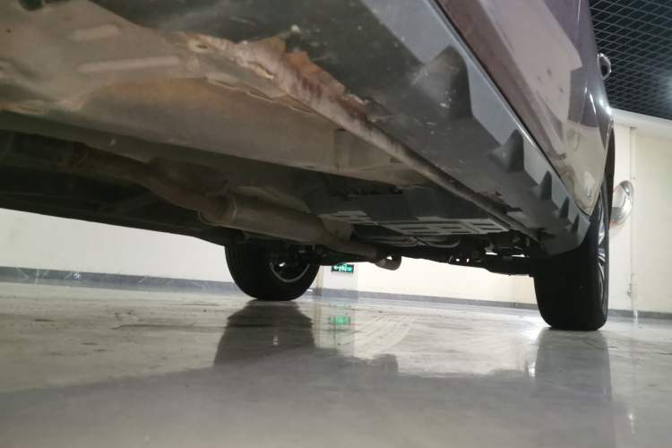 Used Geely Auto Vision X6 2020 1.4T CVT Asian Games Edition Left Side Sill
