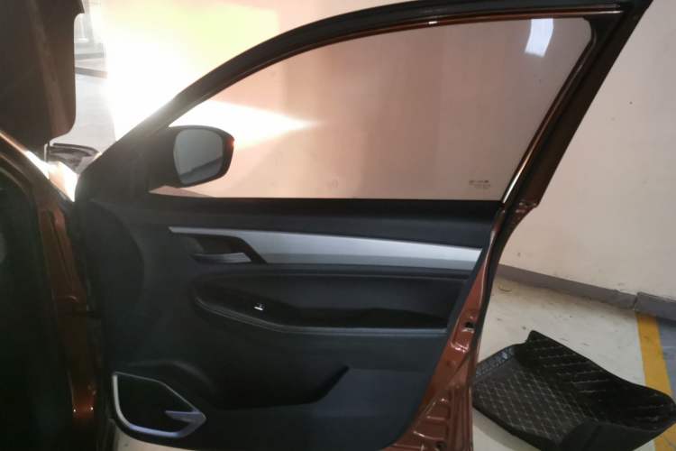 Used Geely Auto Vision X6 2020 1.4T CVT Asian Games Edition Right Front Door Interior