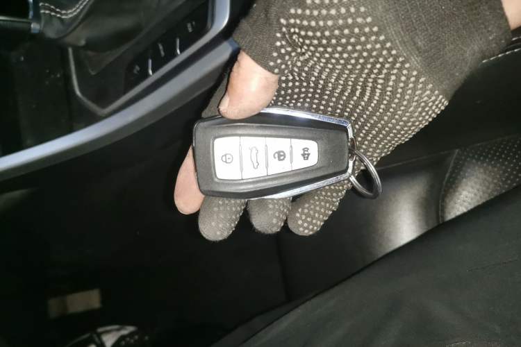 Used Geely Auto Vision X6 2020 1.4T CVT Asian Games Edition Vehicle Key