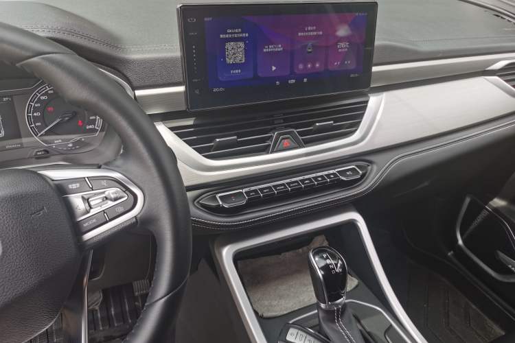 Used Geely Auto Vision X6 2020 1.4T CVT Luxury Edition Audio And AC Panel