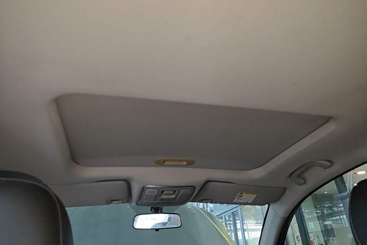 Used Geely Auto Vision X6 2020 1.4T Manual Luxury Model Headliner