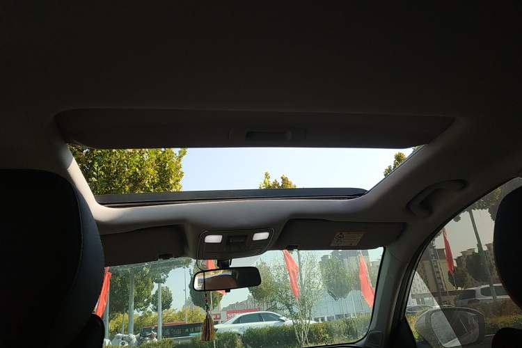 Used Geely Auto Vision X6 2020 1.4T CVT Luxury Edition Headliner